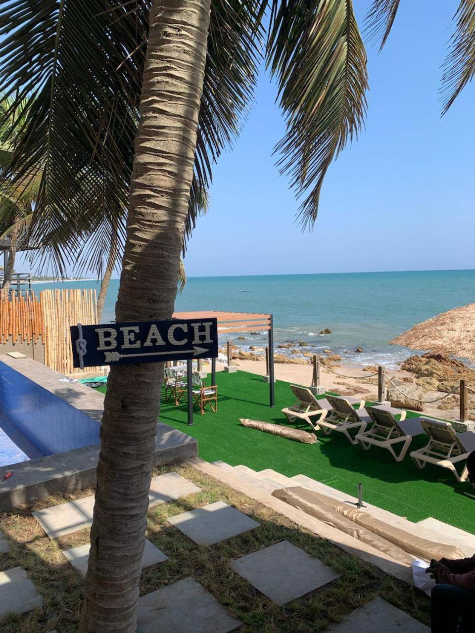 Serenity Terraces Beach, Hotel - Kokrobite Екстериор снимка