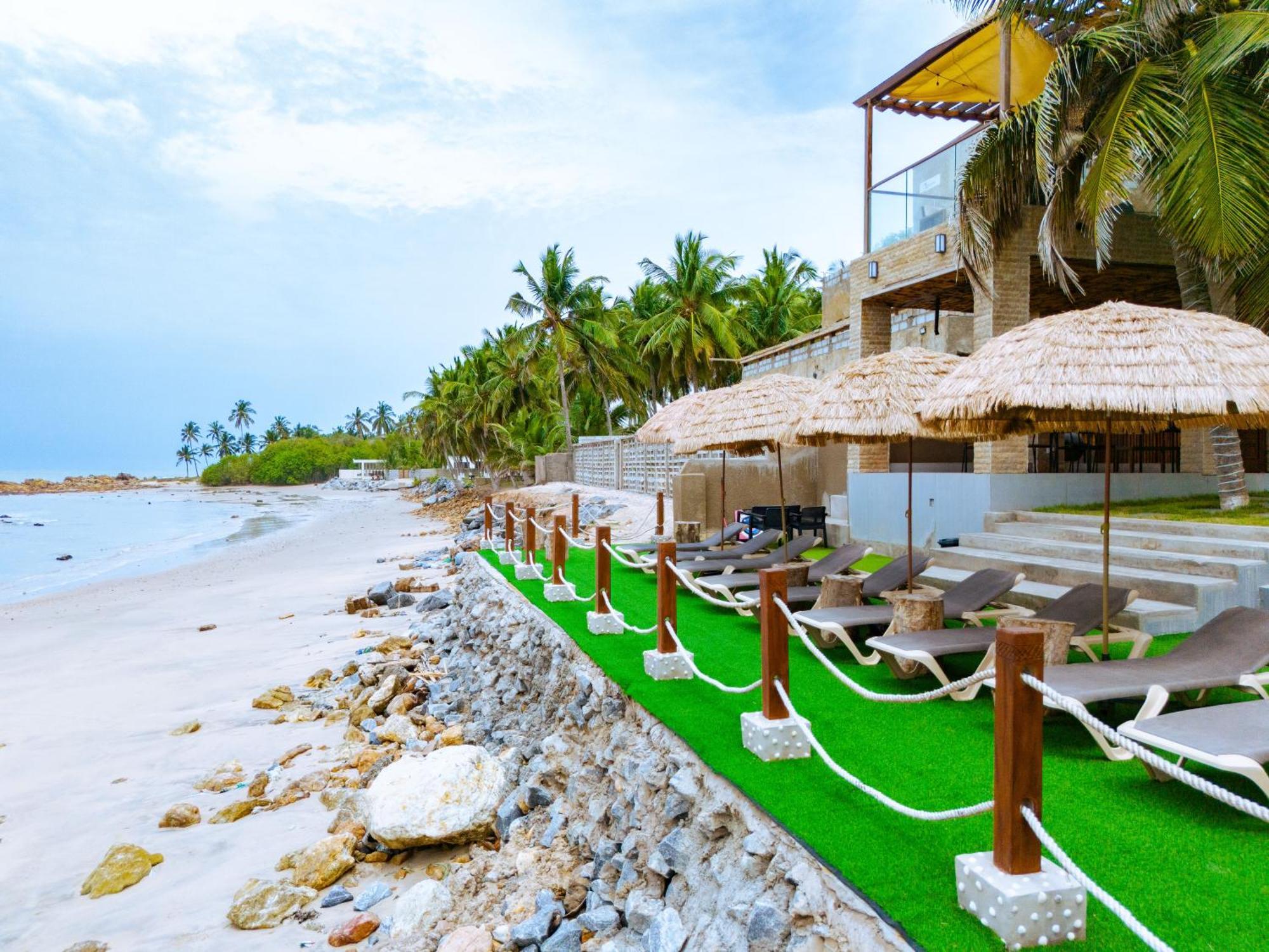 Serenity Terraces Beach, Hotel - Kokrobite Екстериор снимка